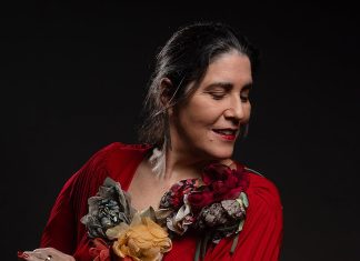 Mônica Salmaso, senhora cantora, interpreta Elizeth Cardoso com o rigor e a classe de… Elizeth Cardoso
